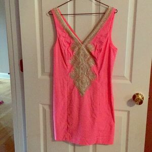 Lilly Pulitzer size 6 above the knee pink dress